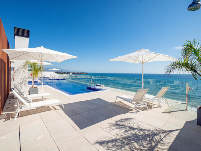 New Sea Front Apartment for Sale in Estepona Town