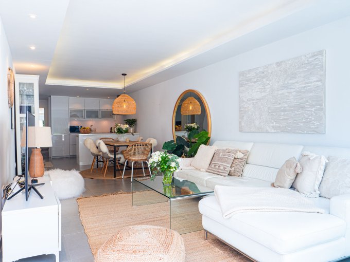 Home decor Living room Renovated Apartment for Sale in Agrupadas, Nueva, Andalucia