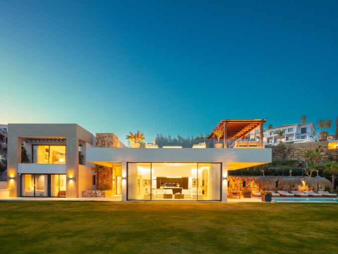 Gardin Vista de Noche Villa de lujo de nueva construcción en venta en Nueva Andalucia, Marbella