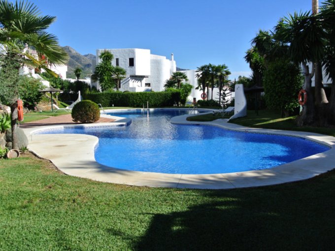 Adosado familiar reformado en venta en Marbella