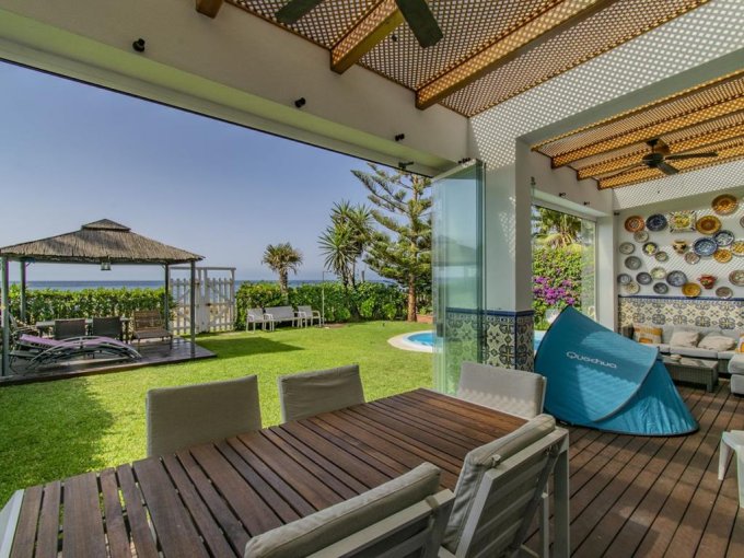 Zona exterior Casa en primera línea en Costalita en Venta