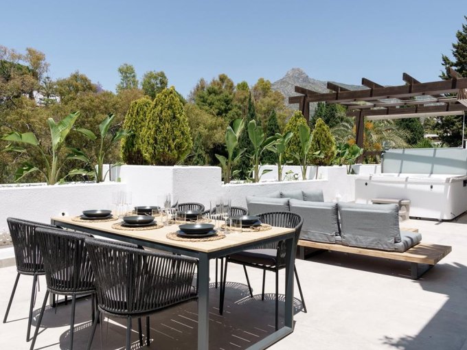 Terrace-Amazing Duplex-Penthouse for Sale in Marbella Golden Mile