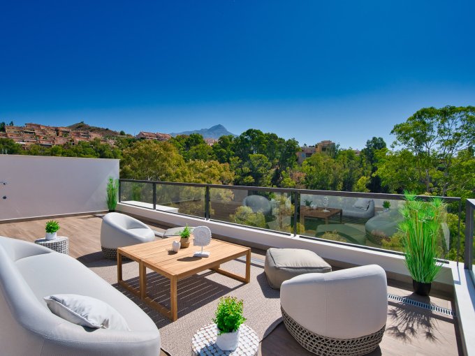 Terrace New Build Apartments in Nueva Andalucia for Sale