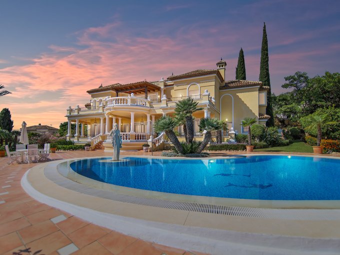 Villa Tradicional en El Paraiso Alto en venta