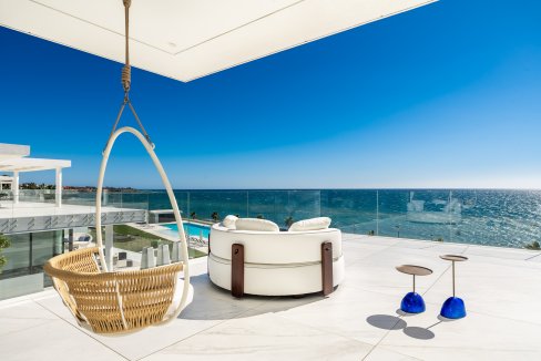 Swing Contemporary Style Apartment in Estepona for sale