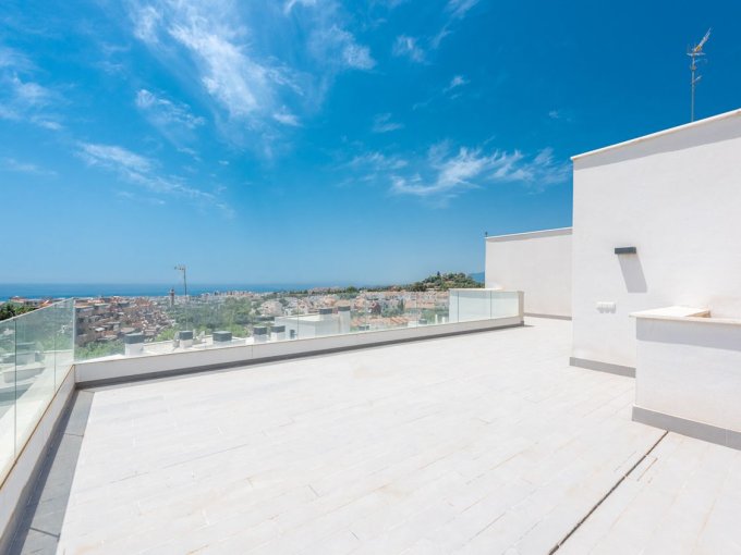 Sea terrace view New Penthouse in Marbella for sale