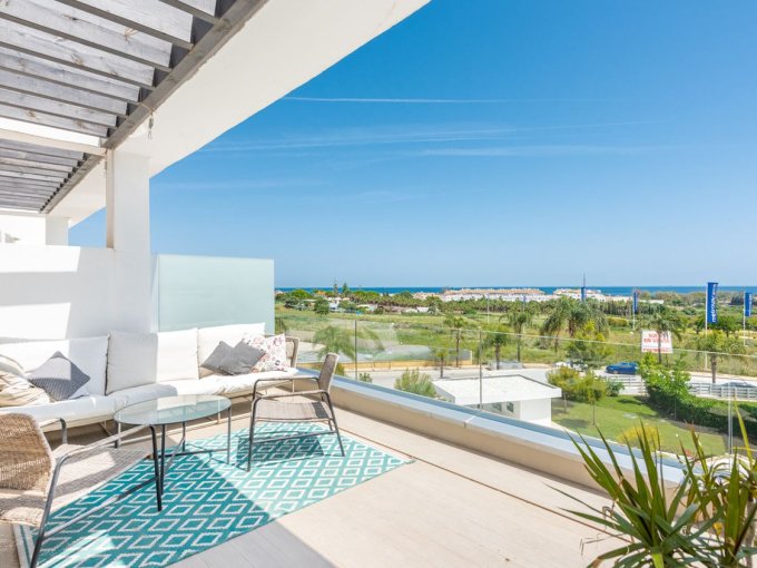 Sea view Newly Built Penthouse on the New Golden Mile for sale