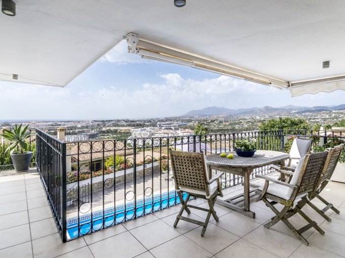 Terraza Villa con Hermosas Vistas Panorámicas en venta