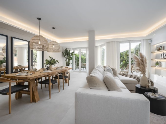 Salon Hermoso Townhouse en La Quinta en venta