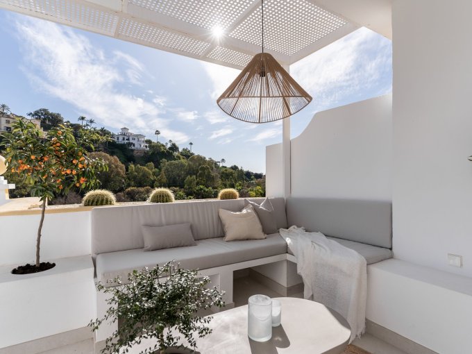 Solarium Apartment with Stunning Views in La Quinta for sale