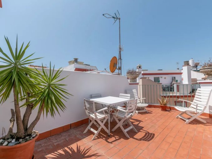 Outdoor space Townhouse in the Old Town of Estepona for sale