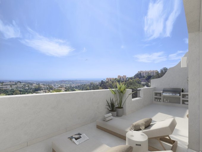 Terrace view Apartment in Las Colinas De Marbella for sale