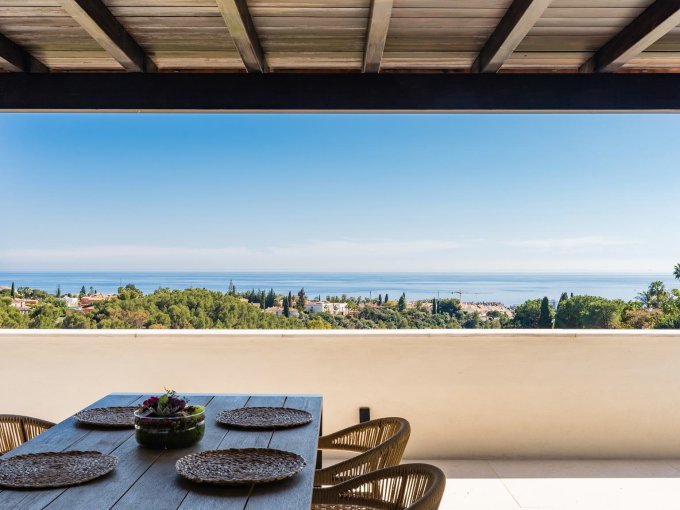 Terrace view Penthouse with Outstanding Sea Views in Sierra Blanca for sale