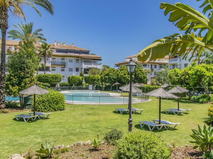 Garden Apartment for Sale in Puerto Banus