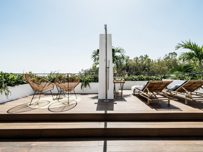 Relax area Modern Apartment in Benahavis for sale