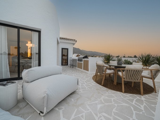 Solarium Two-bedroom Duplex Penthouse for sale