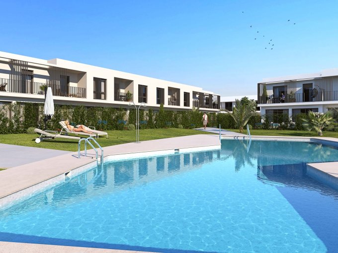 Pool New Townhouse in San Roque for sale