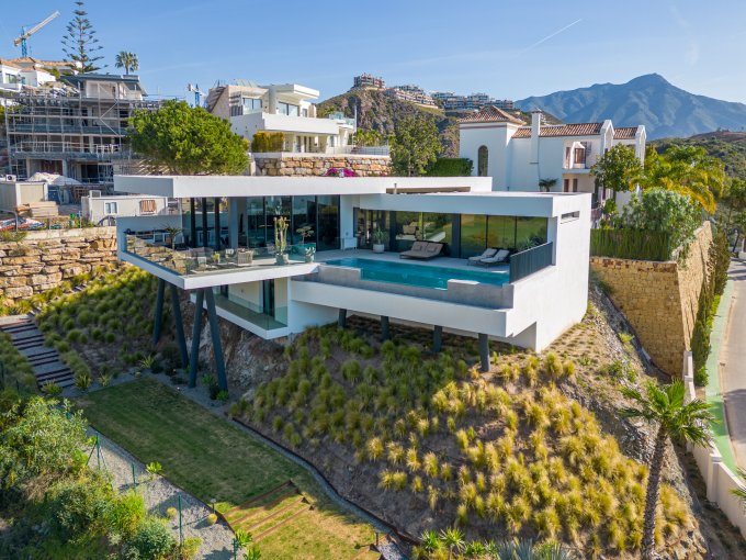Villa with Panoramic Views in La Quinta for sale