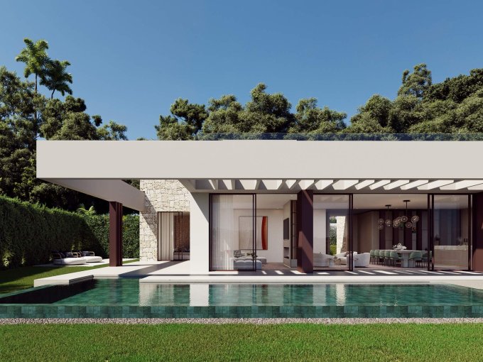 Frontline Golf Villa in Nueva Andalucia for sale