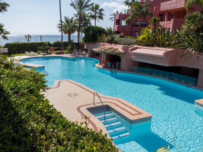 Pool area Duplex Penthouse on Menara Beach, Estepona for sale
