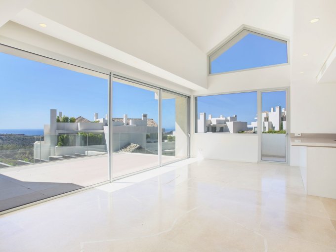 Living room Penthouse in Benahavis for Sale