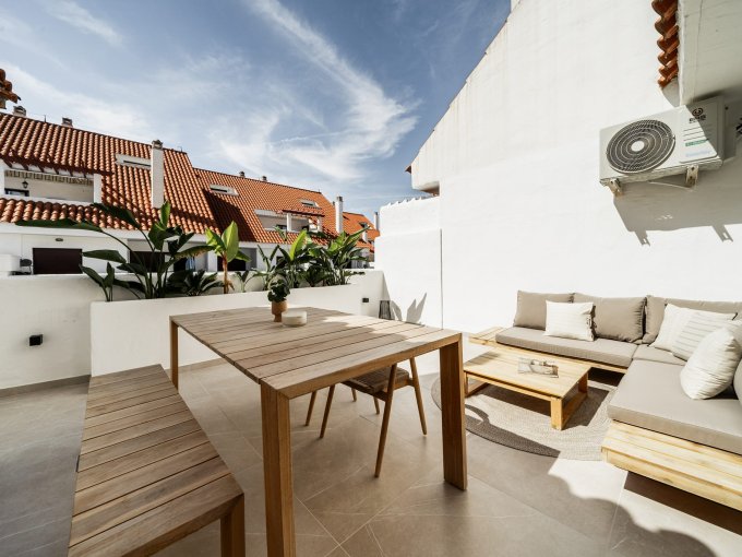 Outdoor table Penthouse for Sale in Nueva Andalucia