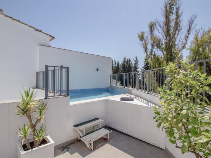Private pool Townhouse for Sale in San Pedro de Alcantara