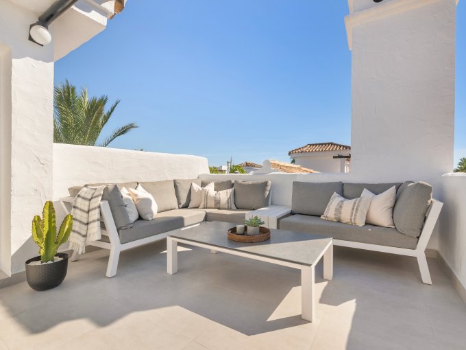 Solarium Los Naranjos Penthouse Duplex for Sale