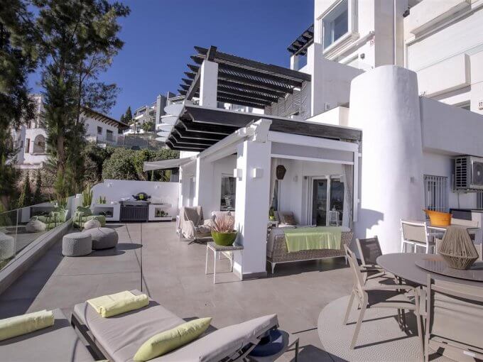 Soalrium Stunning Apartment in La Quinta Golf for Sale