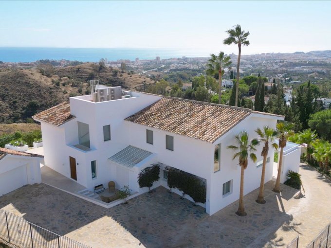 Spectacular Villa in Mijas for Sale