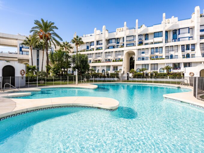 Pool area Duplex Apartment in Marbella for Sale