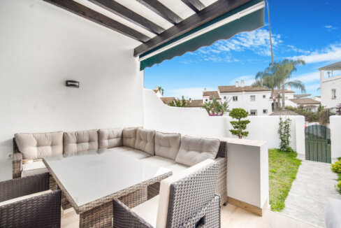 terrace Beautifully Townhouse for Sale in El Paraiso