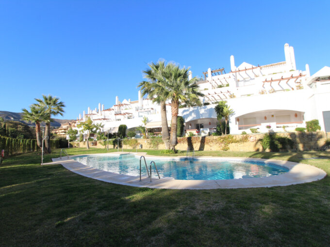 Pool Ground Floor Apartment for Sale in Aloha Royals