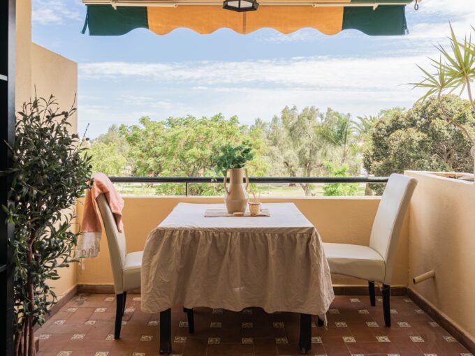 Terrace Beachside Apartment for Sale in San Pedro de Alcantara. Property for sale in Marbella.