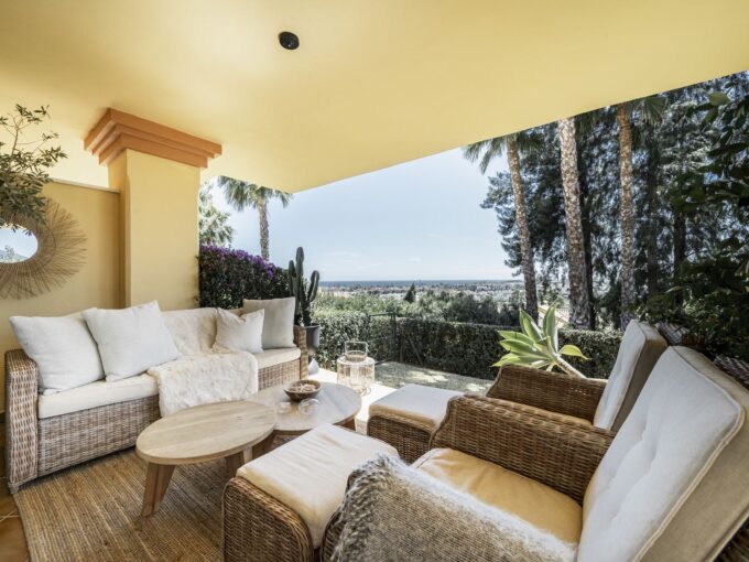 Terrace Ground Floor Apartment for Sale in Marbella. Property for sale in Marbella.