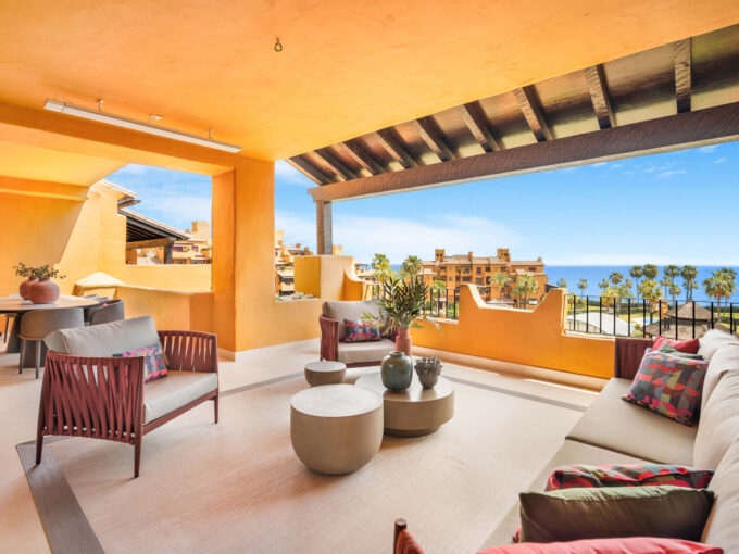Terrace https://marbellaliving.com/property/4756MLA/?utm_source=inmobalia_crm&utm_medium=email&utm_campaign=LOS_GRANADOS_Collection