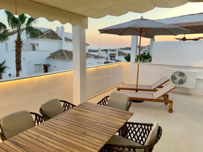 Sunset Wonderful Duplex Penthouse for Sale. Property for sale in Marbella.
