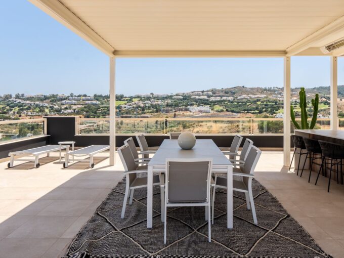 Terrace Unique Penthouse for Sale in La Cala Golf. Property for sale in Marbella.