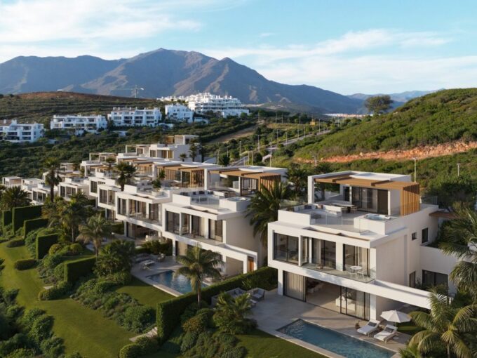 Luxury New Villa for Sale in Casares Costa. Real estate for sale in Marbella.