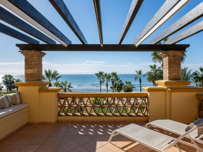 Beach Apartment for Sale in Rio Real Marbella