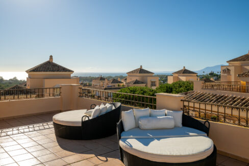 Solarium Stunning Duplex Penthouse for Sale in Elviria. Property for sale in Marbella.
