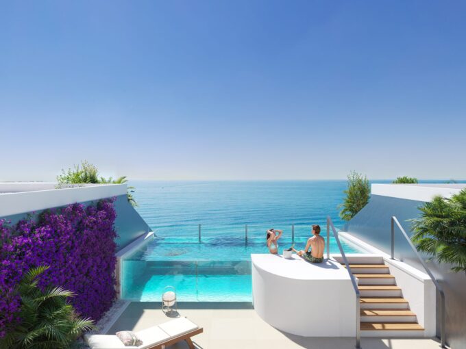Infinity pool New Built Apartment for Sale in Fuengirola. Property for sale in Marbella.