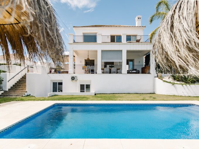Andalusian Style Villa for Sale in La Resina Golf, Marbella