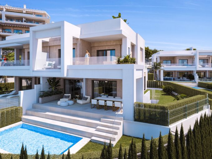 Townhouse New Apartment for Sale with Spectacular Sea Views. Property for sale in Marbella.