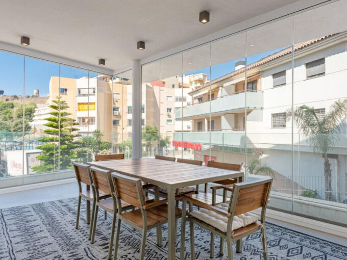 Outdoor table Bright Ground Floor Apartment in Torreblanca for Sale, Spain