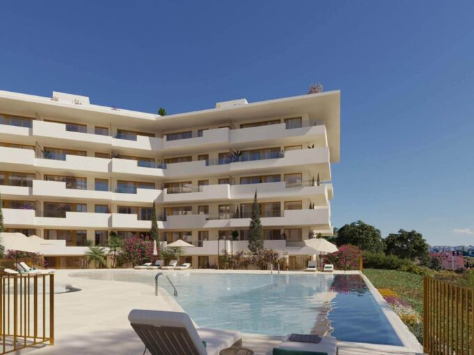 Pool area New One Bedroom Apartment for Sale in Los Pacos, Fuengirola