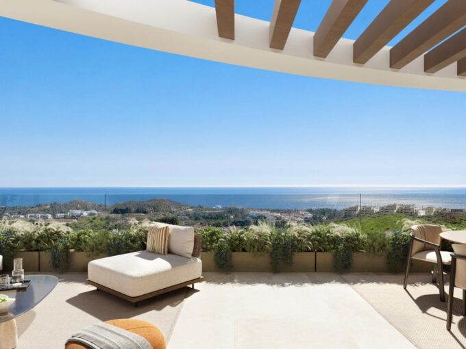 Terrace New Built Apartment for Sale in Las Lagunas, Mijas