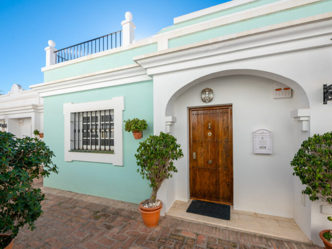 Entrance Beautiful Townhouse for Sale in Aloha Pueblo, Nueva Andalucia, Marbella