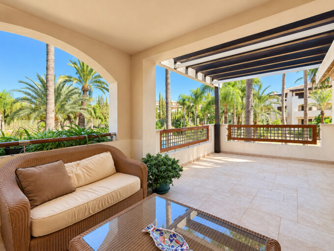Covered Main terrace of Apartment for Sale in Medina Banus, Nueva Andalucia, Marbella